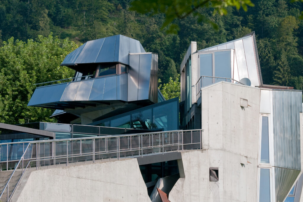 Domenig Steinhaus am Ossiacher See (c) Regione di Villach