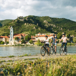 Donavska kolesarska pot Duernstein (c) Spodnja Avstrija Oglas Stefan Fuertbauer