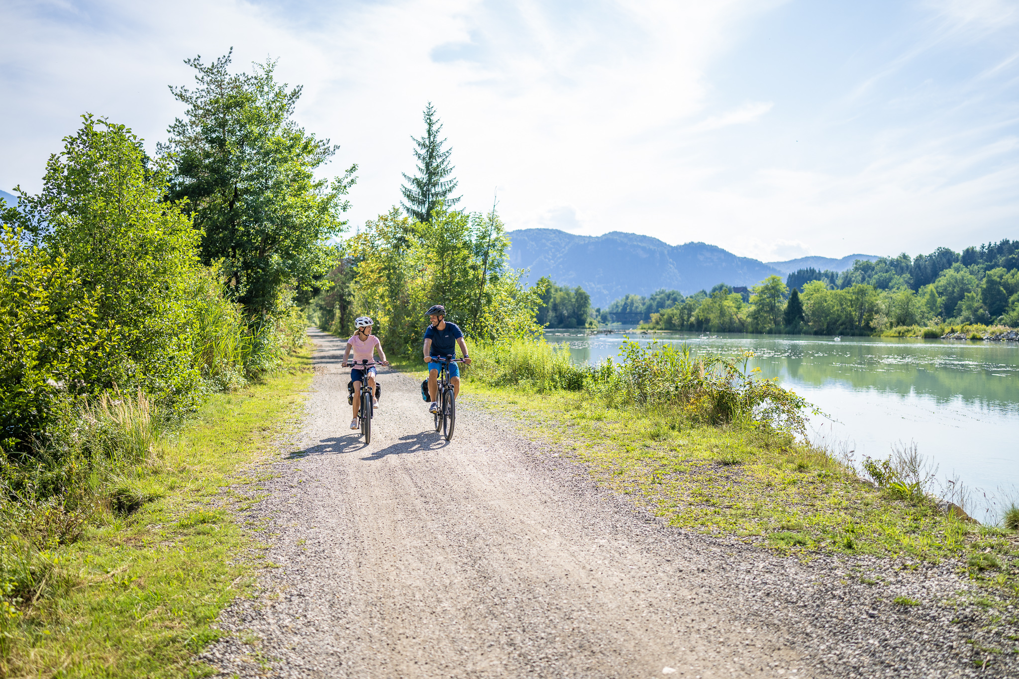 On the Drau Cycle Path in southern Carinthia (c) Tourist region Klopeiner See Südkärnten Lavanttal