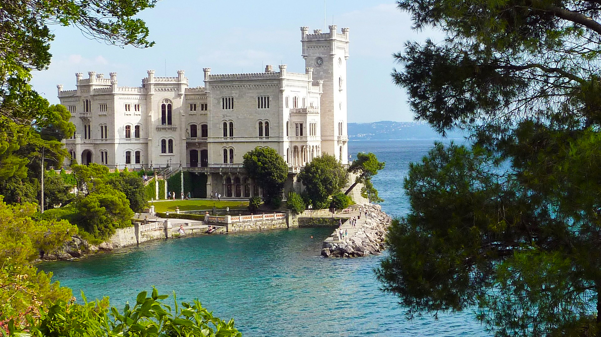 Miramare Castle near Trieste, (c) Pixabay